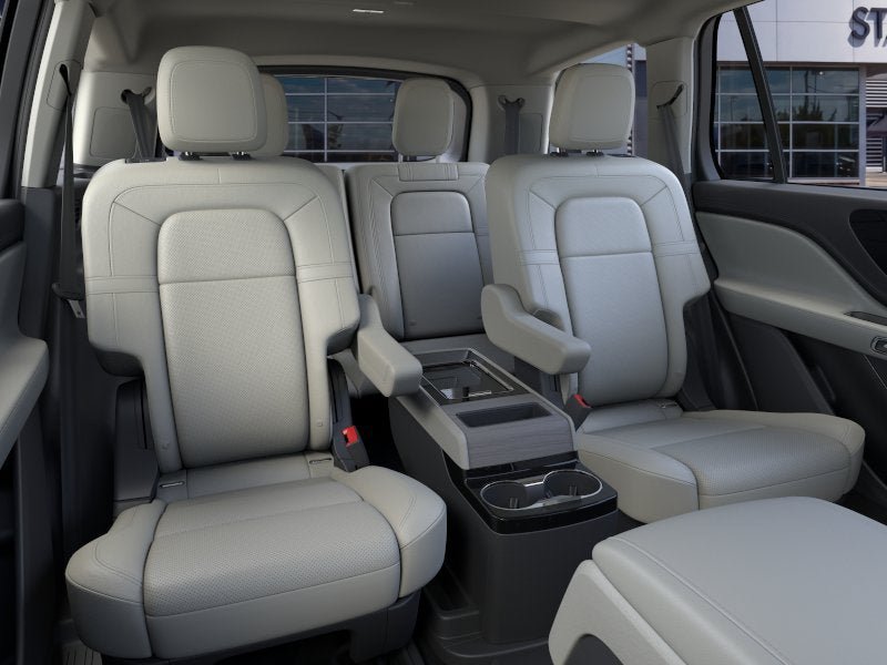 New 2026 Lincoln Aviator Reserve w/ Illumination Package AWD/4WD image 11