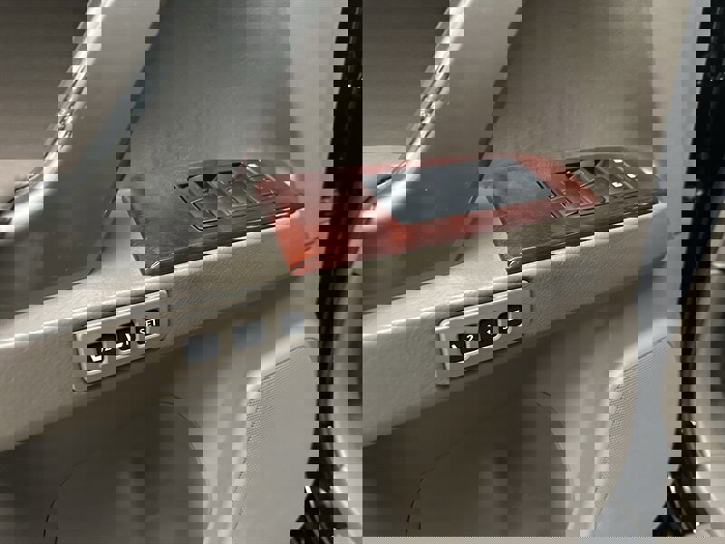 Used 2012 Lexus GX 460 Premium image 23