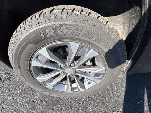 Used 2025 Chevrolet Equinox LT FWD image 24