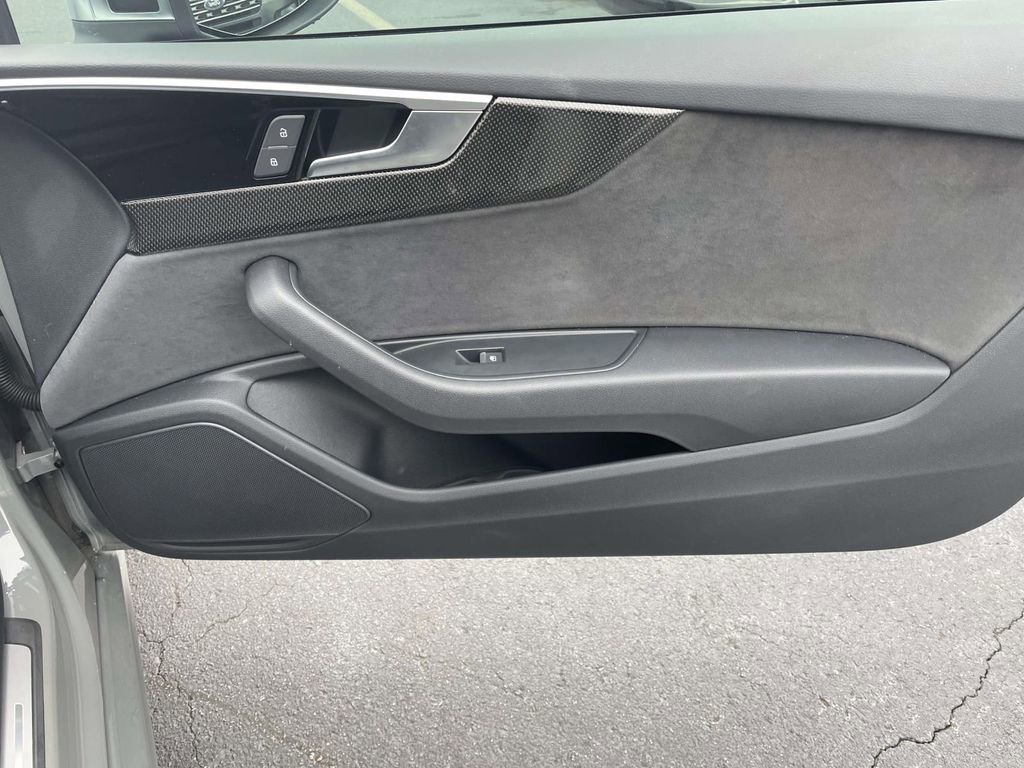 Used 2022 Audi S5 Premium image 40