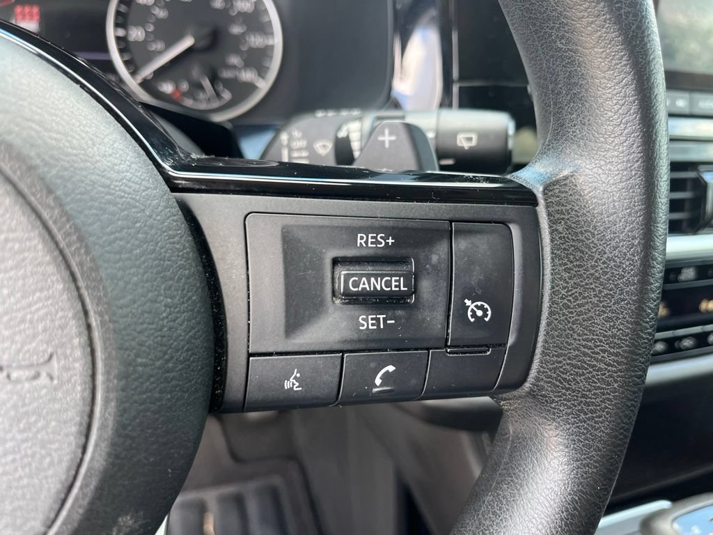Used 2022 Nissan Pathfinder S FWD image 10