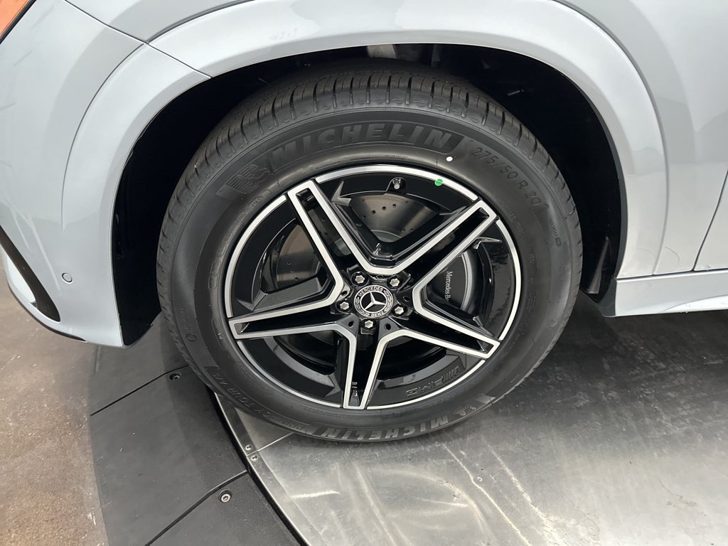 New 2026 Mercedes-Benz GLE 580 4MATIC image 32
