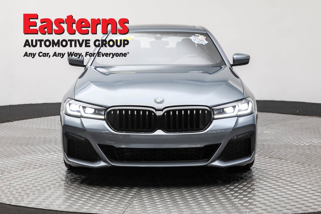 Used 2022 BMW 530i xDrive w/ M Sport Package image 2