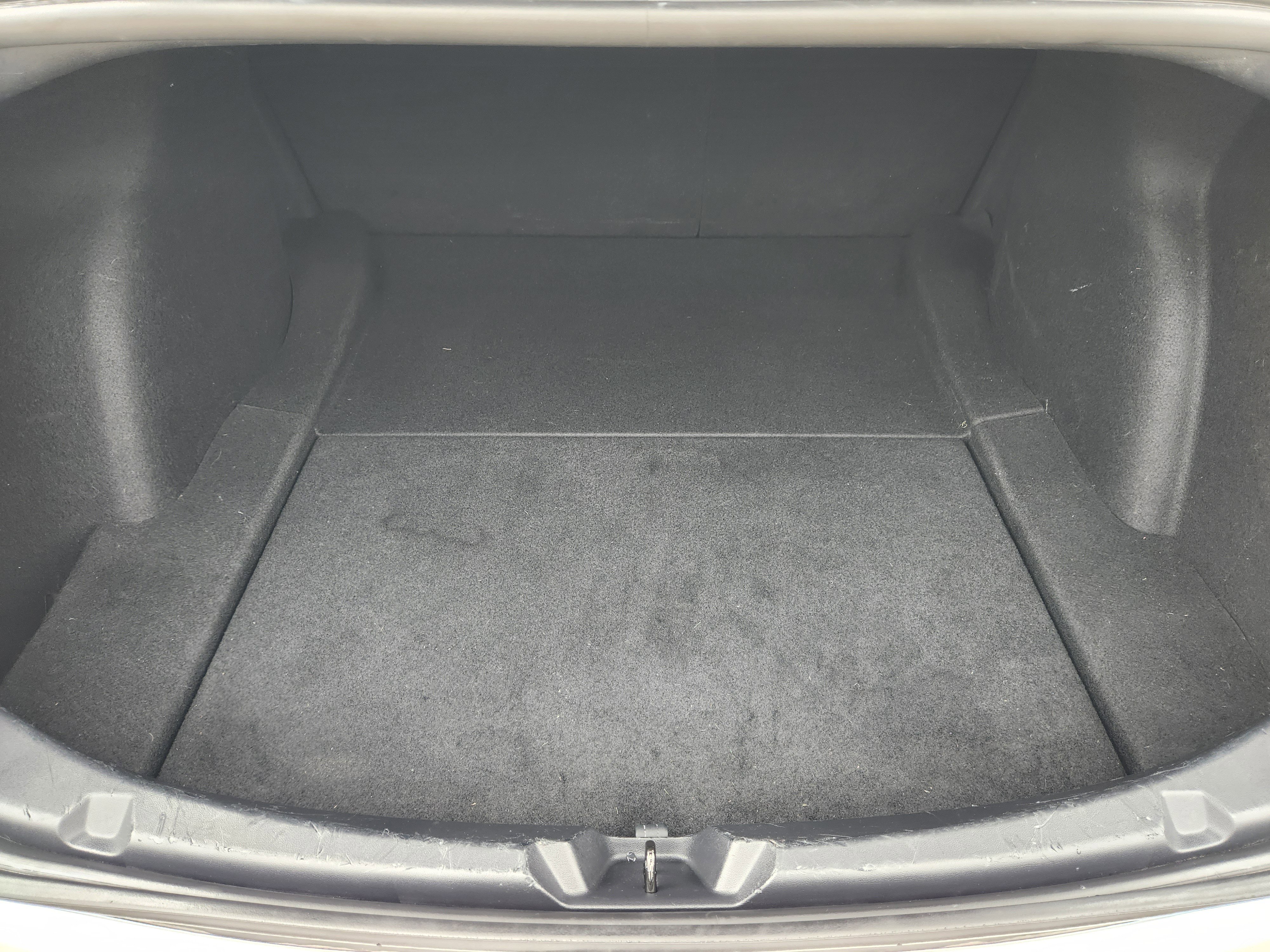 Used 2021 Tesla Model 3 Standard Range Plus image 40