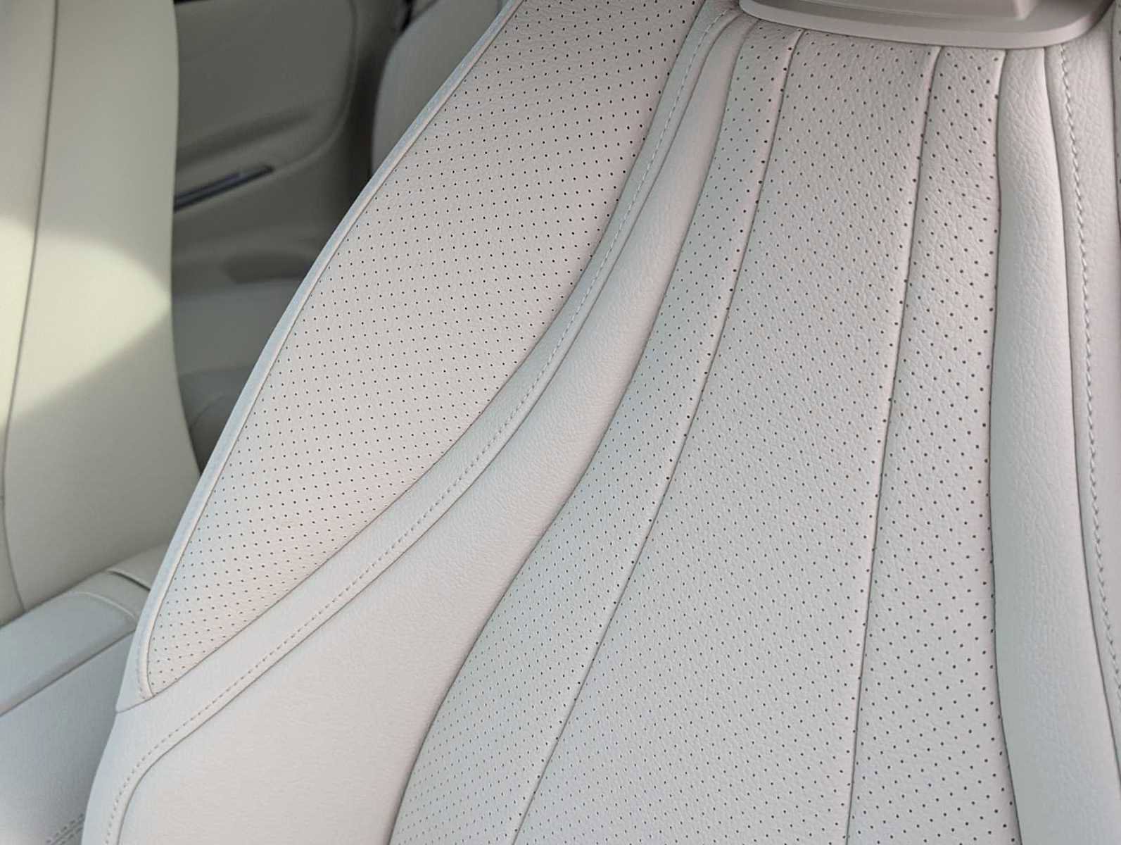 Used 2024 Mercedes-Benz CLE 300 4MATIC Cabriolet image 19