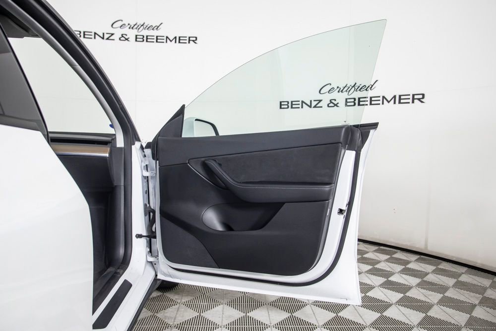 Used 2021 Tesla Model Y Performance AWD/4WD image 21