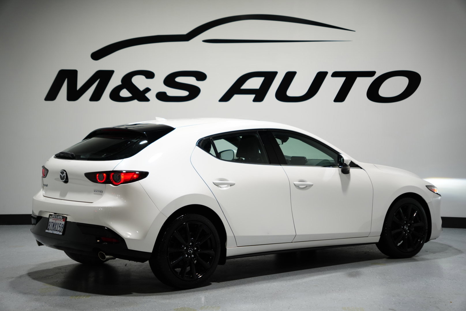 Used 2020 MAZDA MAZDA3 Hatchback w/ Premium Package image 7