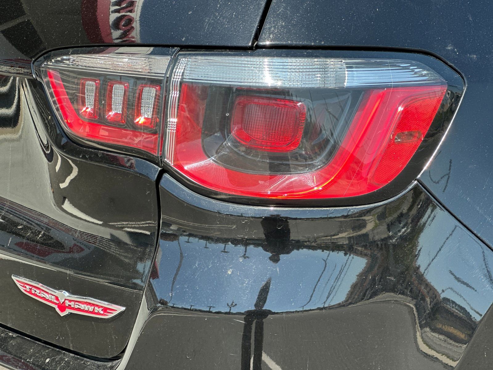 Used 2018 Jeep Compass Trailhawk w/ Leather Interior Group AWD/4WD image 25
