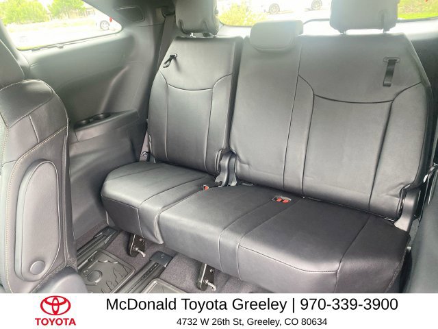 New 2026 Toyota Sienna XLE Woodland Edition AWD/4WD image 24