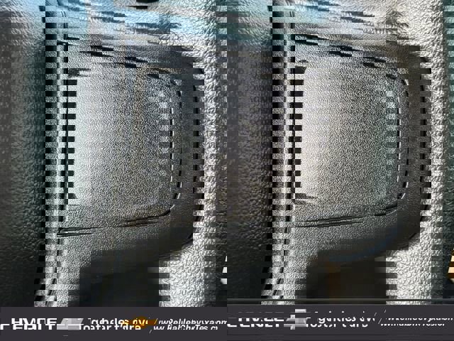 Used 2023 Chevrolet Silverado 1500 Custom image 15