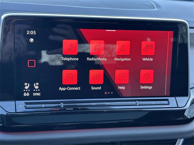 Used 2025 Volkswagen Atlas Peak Edition SE image 23