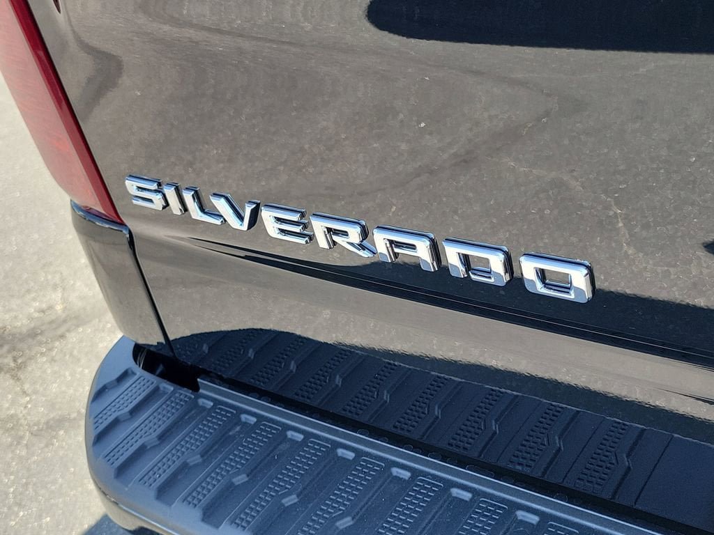New 2026 Chevrolet Silverado 1500 Custom RWD image 20