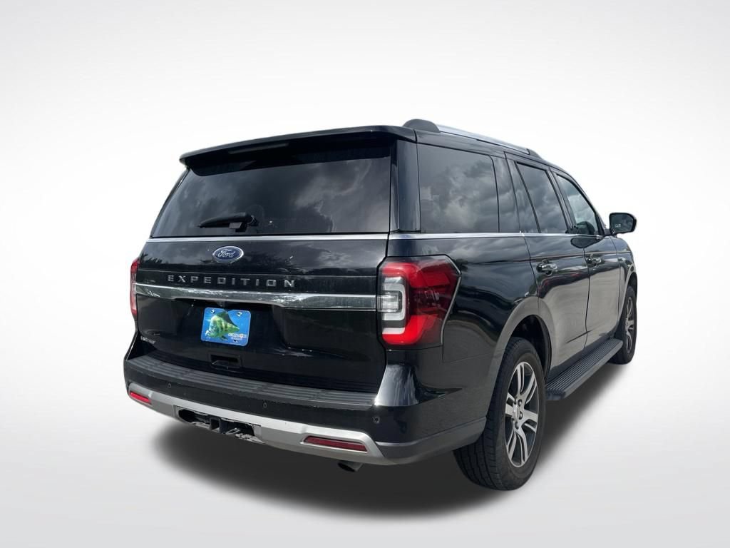 Used 2024 Ford Expedition Limited AWD/4WD image 6