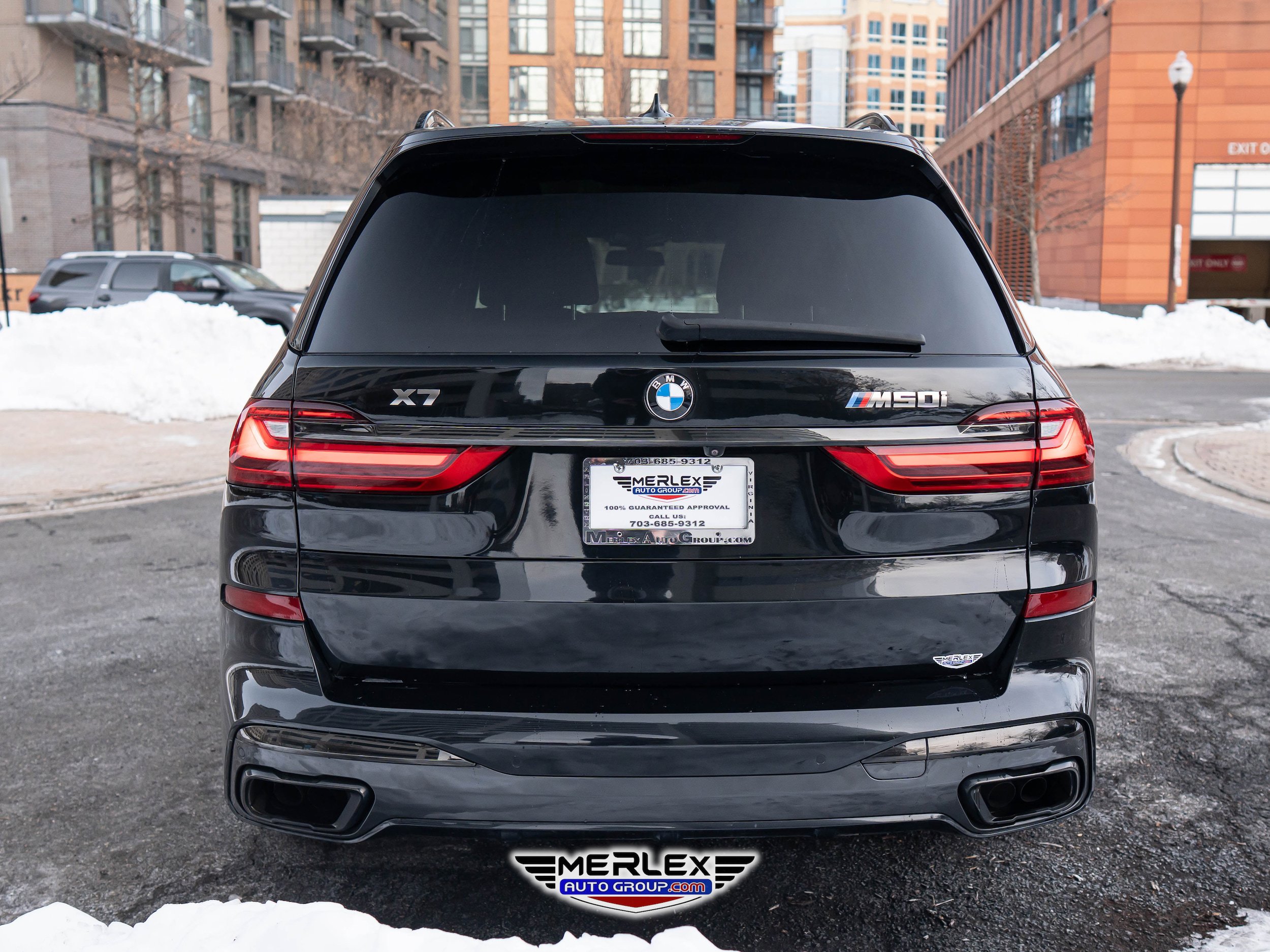 Used 2020 BMW X7 M50i image 6