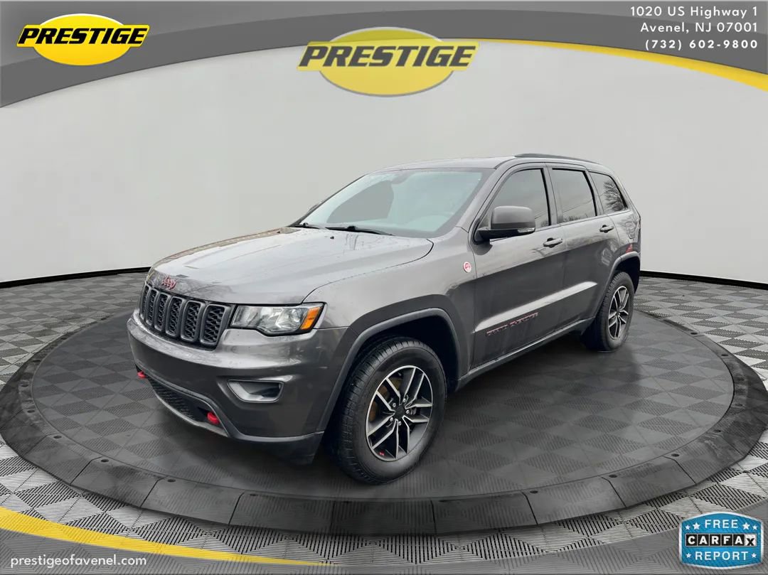 Used 2019 Jeep Grand Cherokee Trailhawk image 1