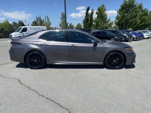 Used 2023 Toyota Camry XSE image 4