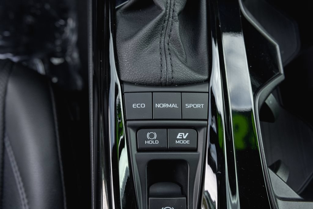 Certified 2025 Toyota Camry XSE AWD/4WD image 18