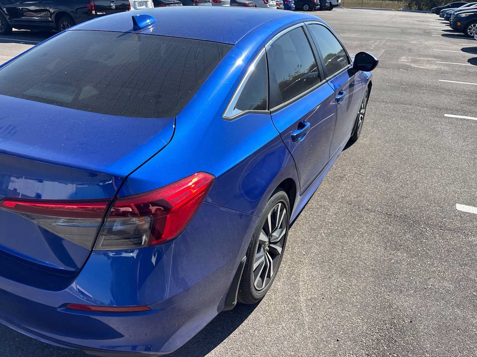 Used 2022 Honda Civic EX image 5