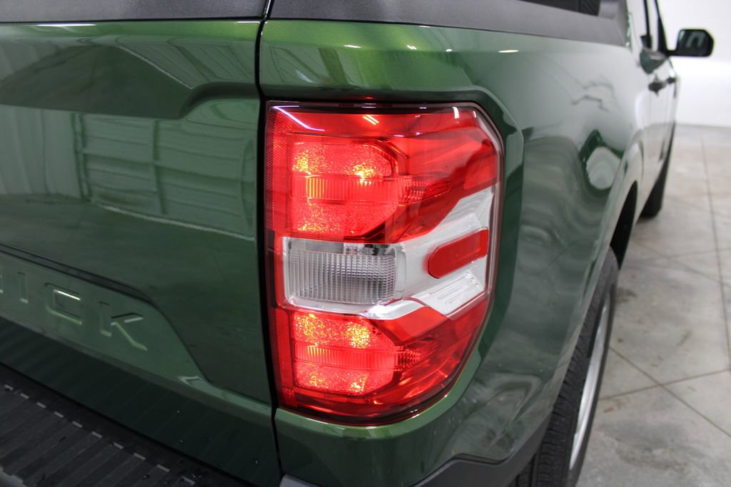 New 2025 Ford Maverick XL image 23