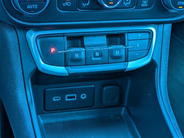 Certified 2022 GMC Terrain SLE w/ Driver Convenience Package AWD/4WD image 25