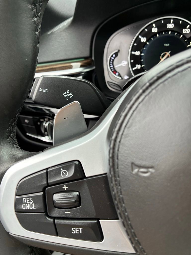 Used 2019 BMW 530i xDrive w/ M Sport Package image 27