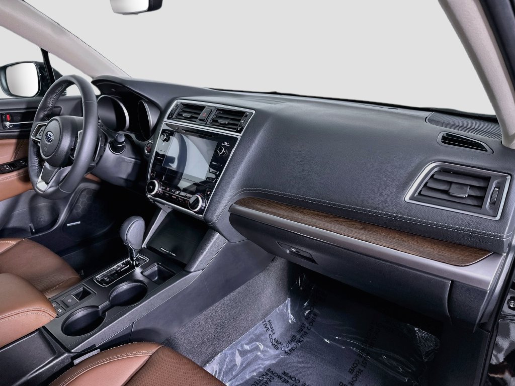 Used 2019 Subaru Outback 3.6R Touring AWD/4WD image 31