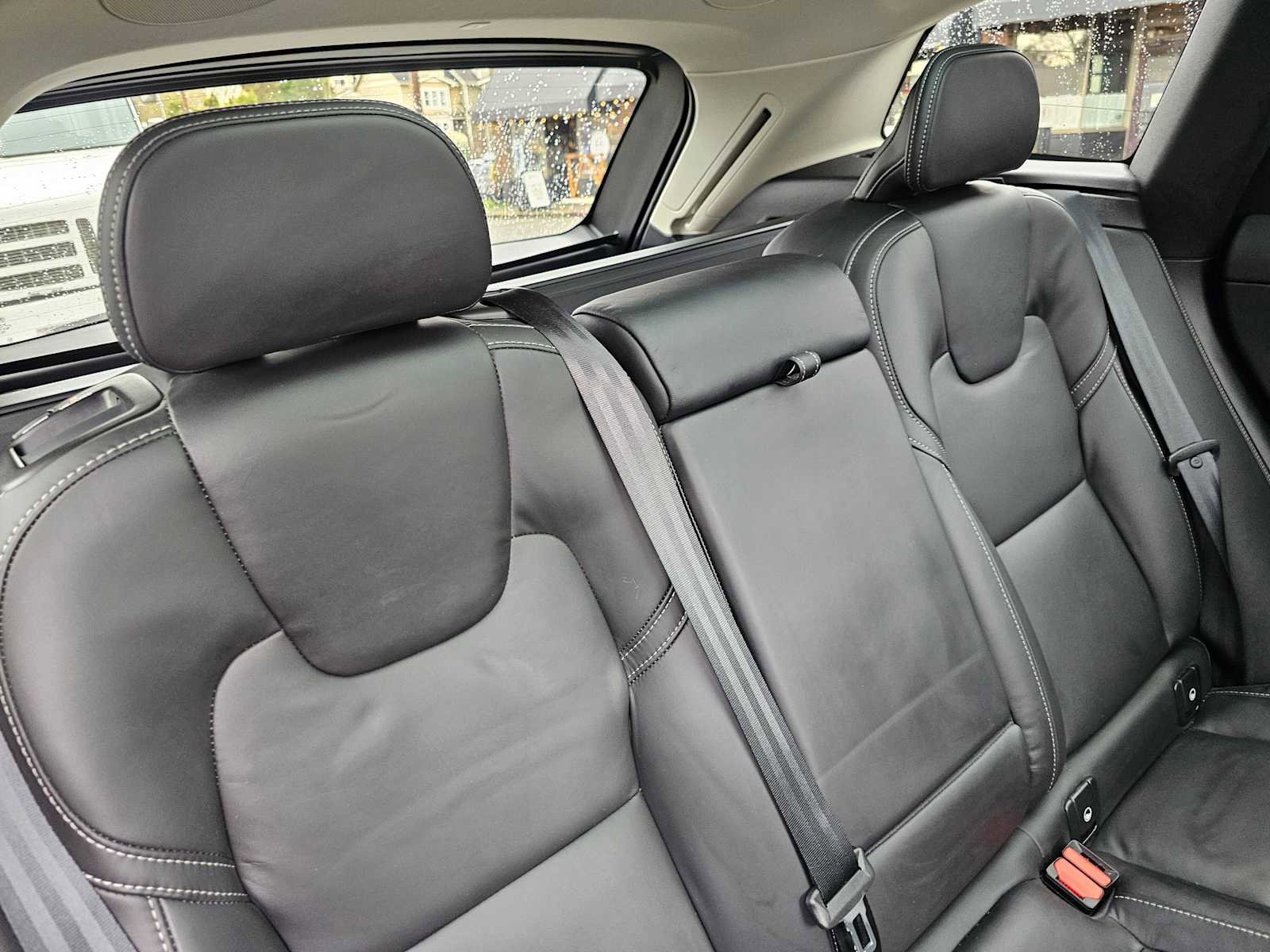 Certified 2023 Volvo XC60 B5 Ultimate image 15