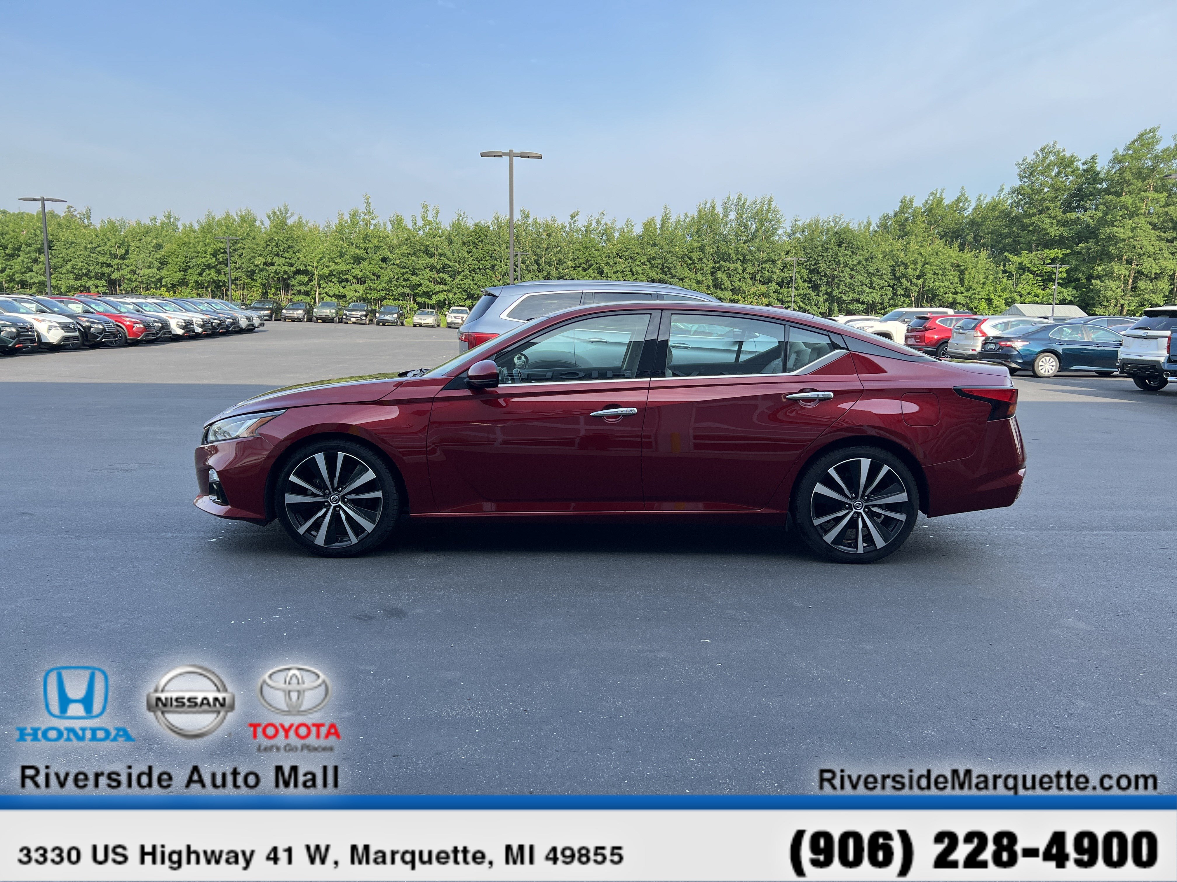 Used 2019 Nissan Altima 2.5 Platinum FWD image 4