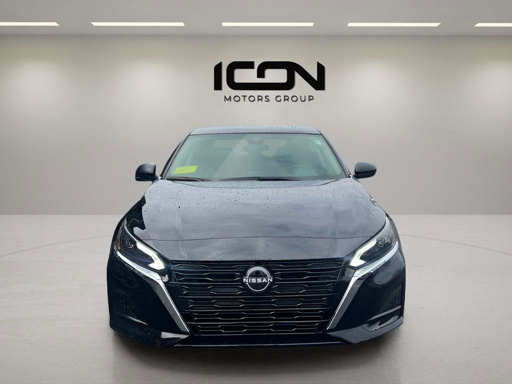 Used 2025 Nissan Altima 2.5 S FWD image 8