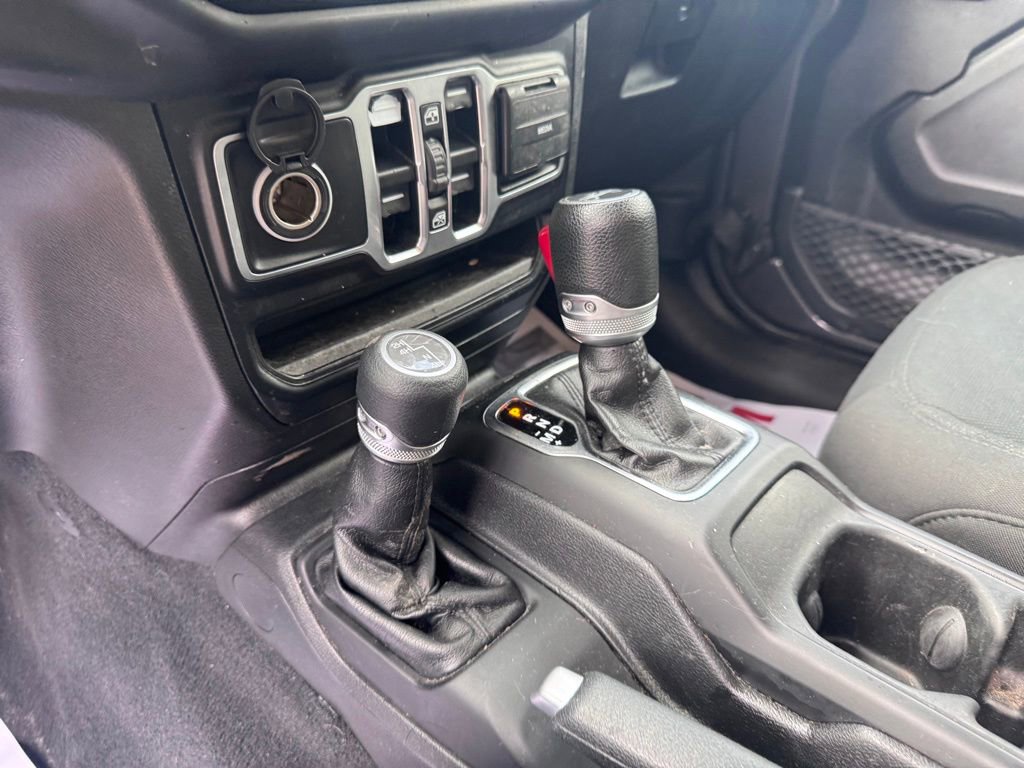 Used 2019 Jeep Wrangler Unlimited Sport S image 22