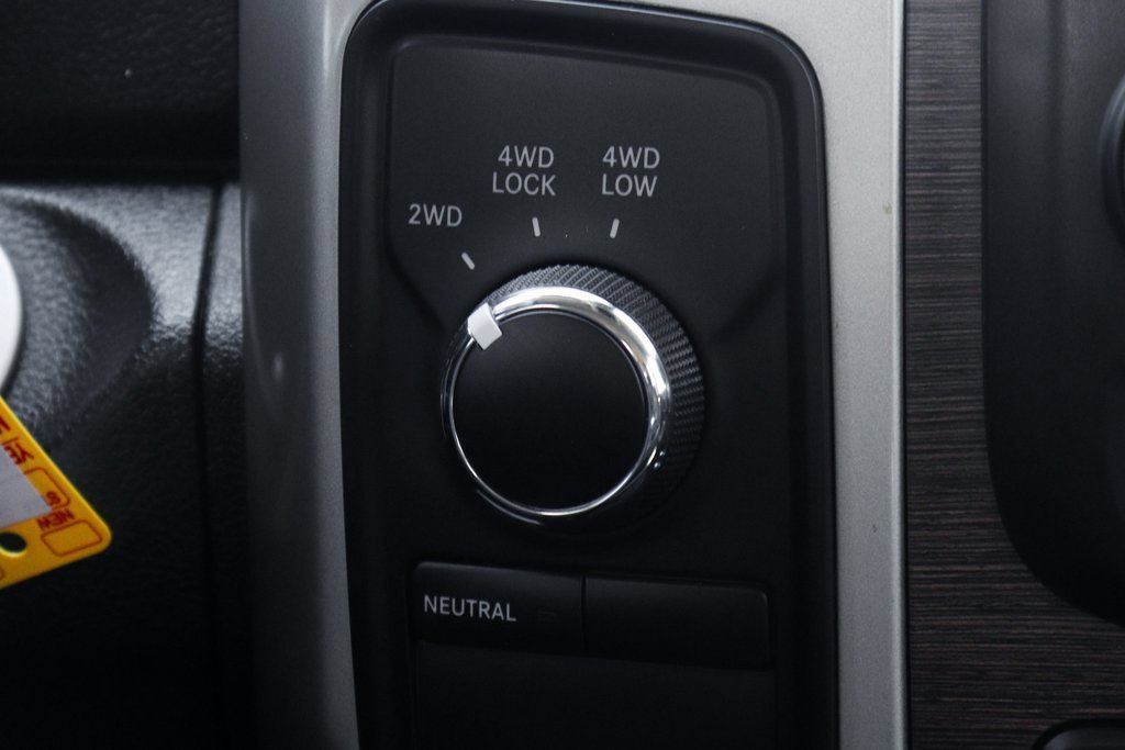 Used 2017 RAM 2500 Laramie AWD/4WD image 29
