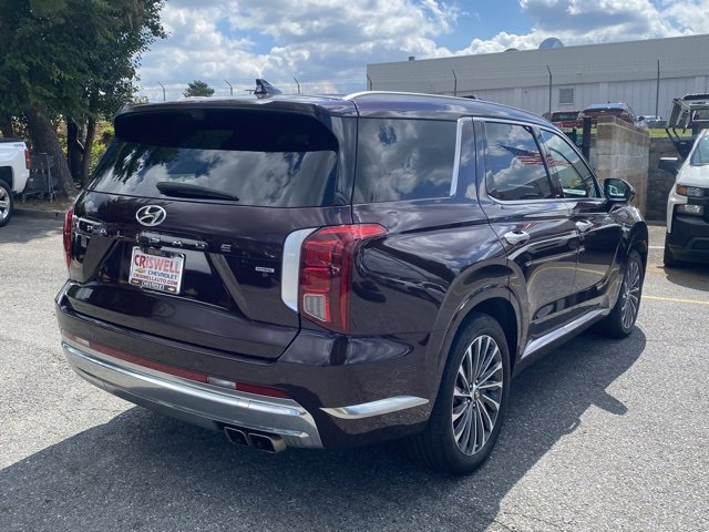 Used 2024 Hyundai Palisade Calligraphy image 8