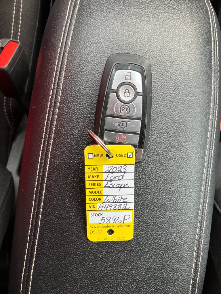Used 2023 Ford Escape Active AWD/4WD image 20