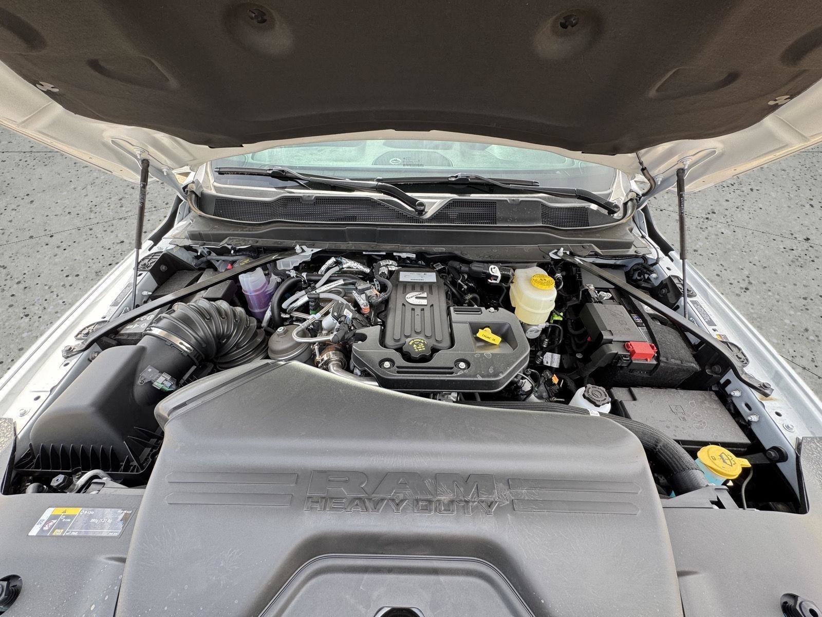 New 2026 RAM 3500 Tradesman AWD/4WD image 33