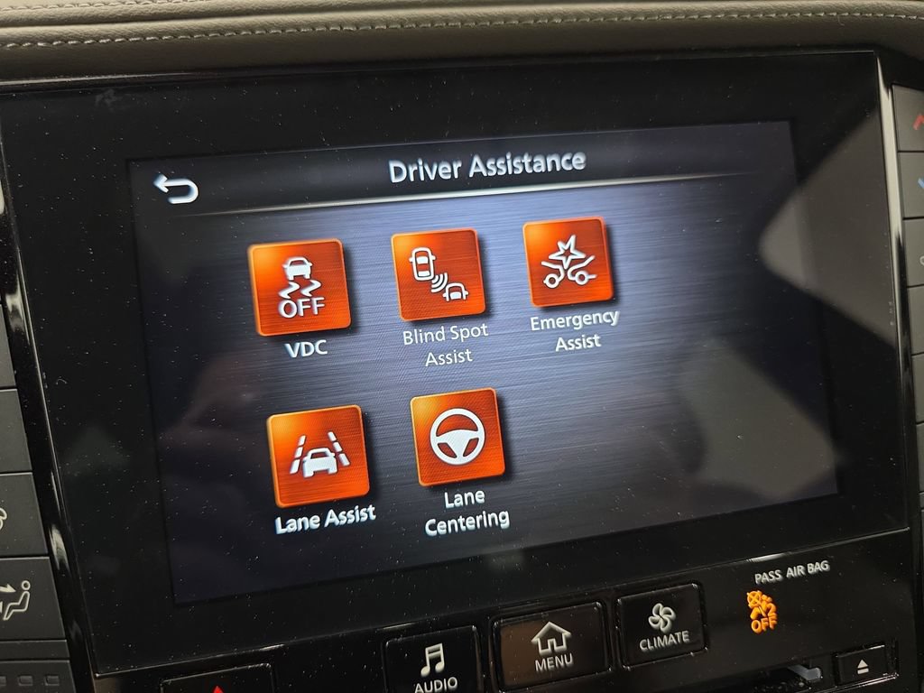 Certified 2023 INFINITI QX50 Luxe AWD/4WD image 19