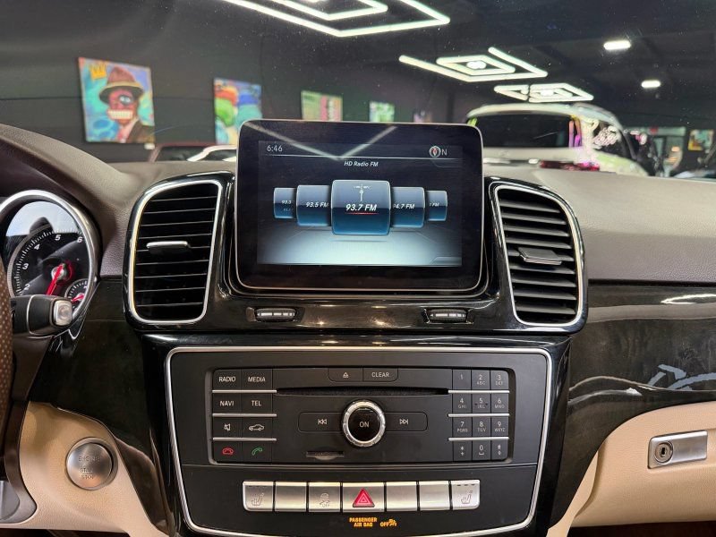 Used 2017 Mercedes-Benz GLE 350 4MATIC image 12