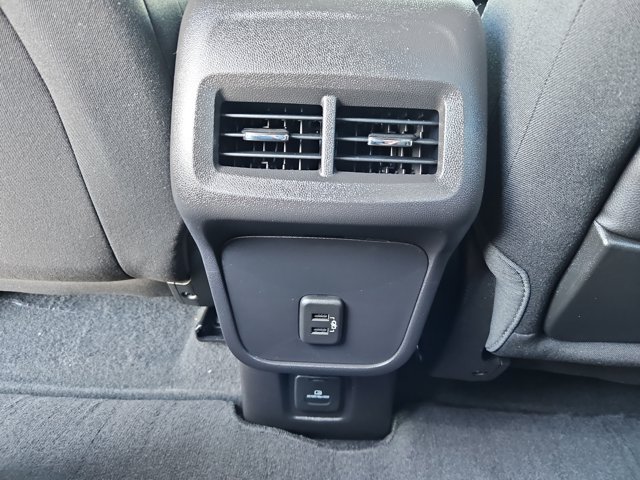 Used 2024 GMC Terrain SLE w/ Driver Convenience Package AWD/4WD image 27