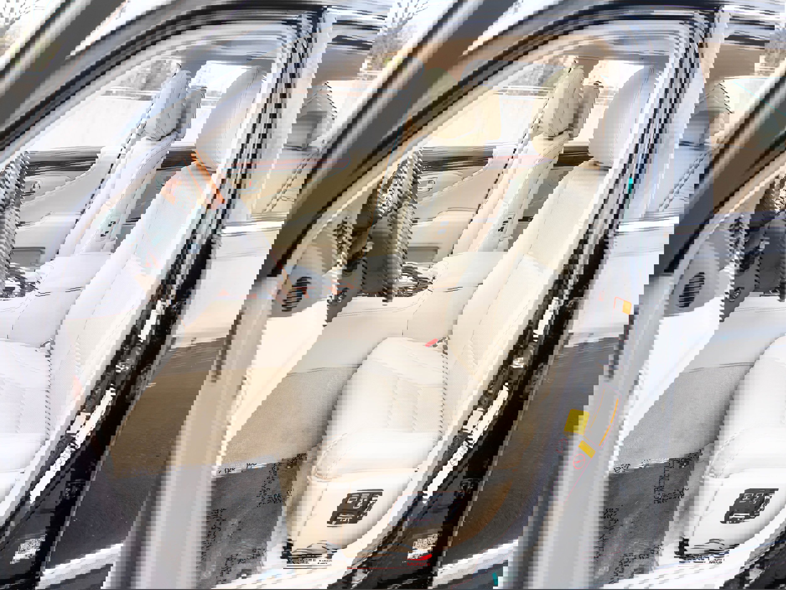 Used 2016 Lexus LS 460 L image 16