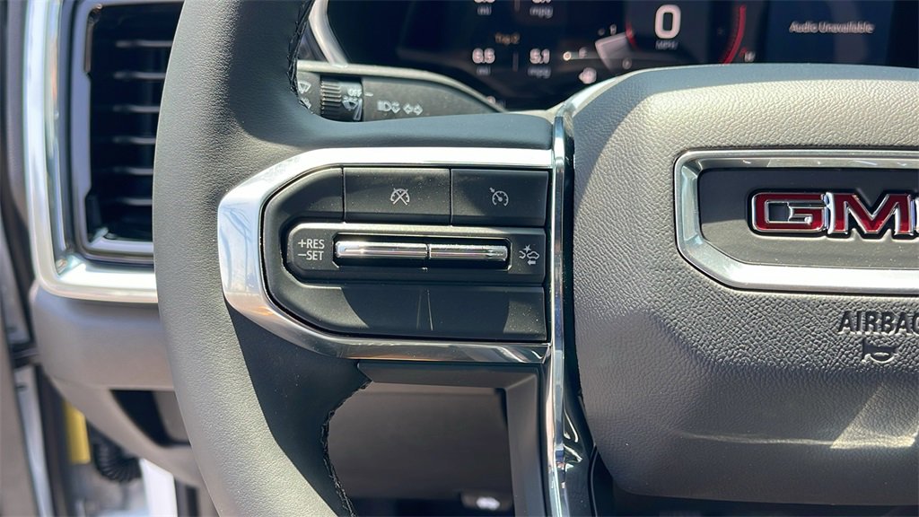 New 2025 GMC Canyon Elevation w/ Convenience Package image 24