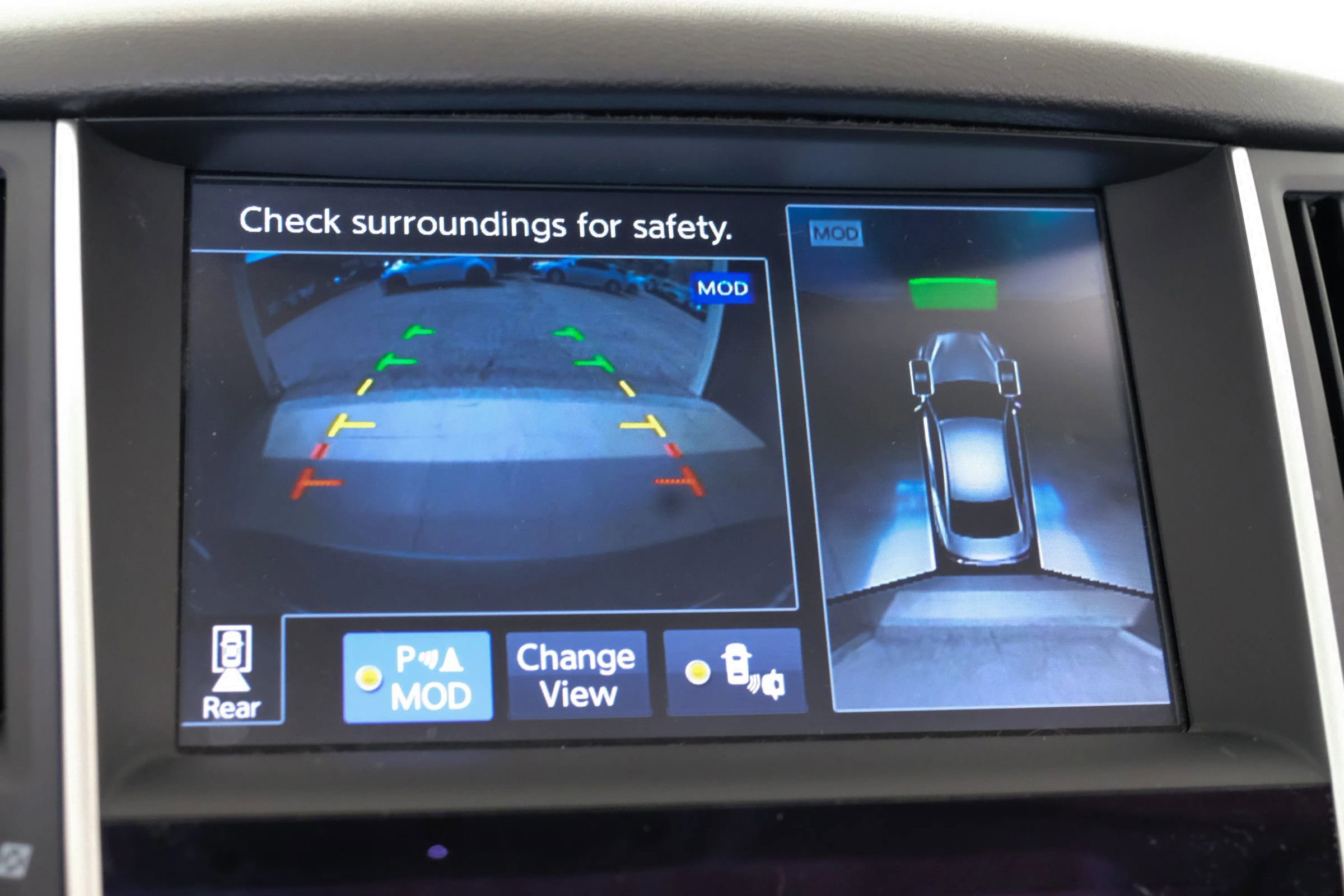 Used 2017 INFINITI Q50 3.0t Premium w/ Driver Assistance Package image 19