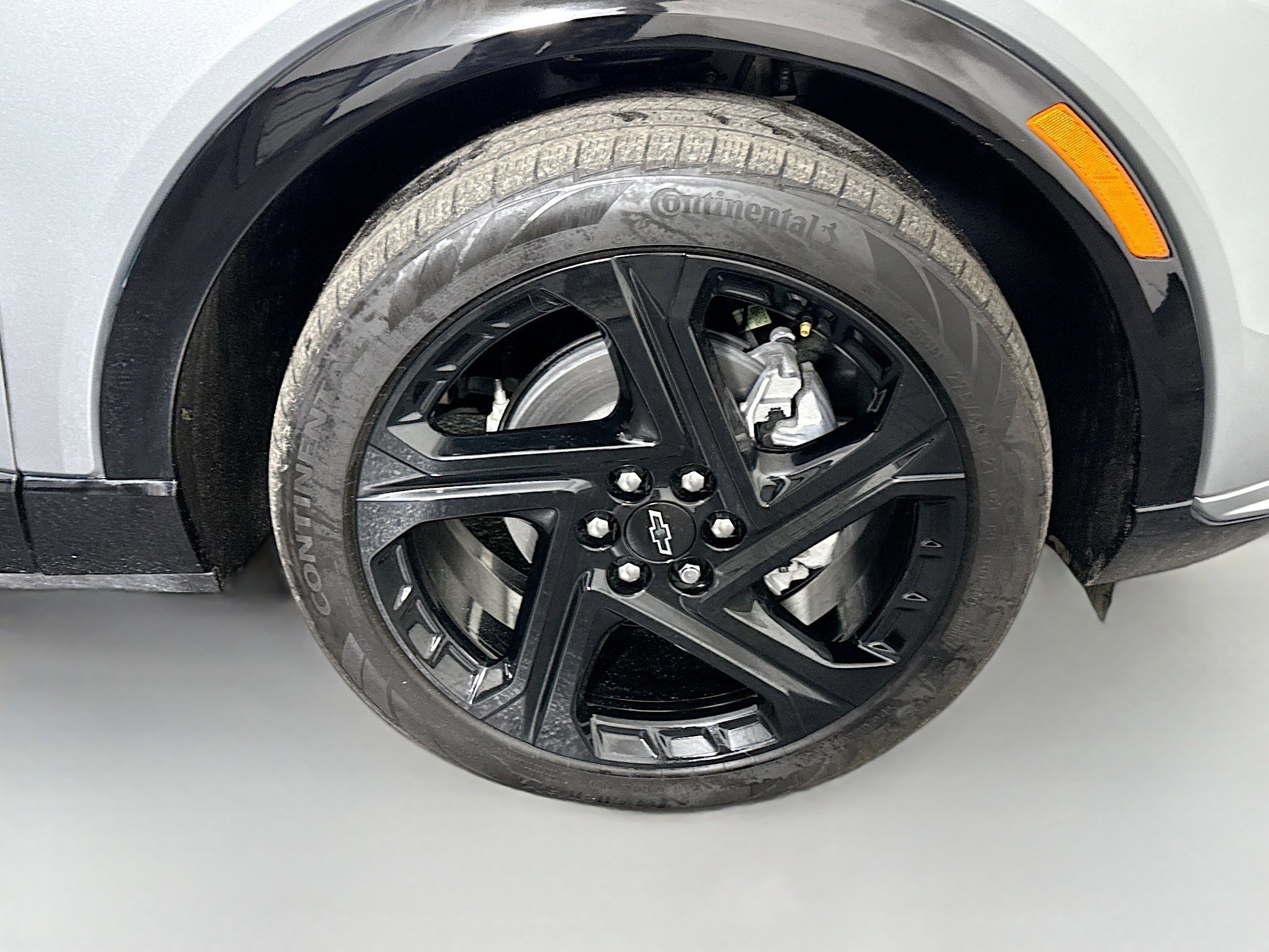 Used 2025 Chevrolet Equinox EV RS w/ Convenience Package II image 31