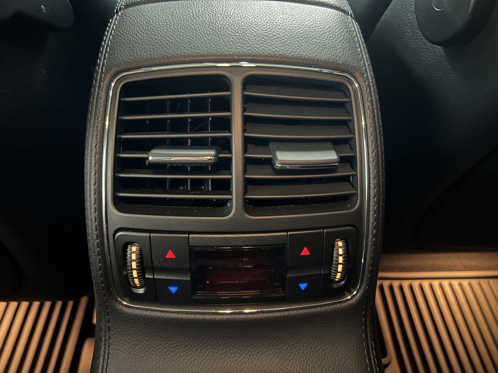 Used 2011 Mercedes-Benz CLS 550 image 33