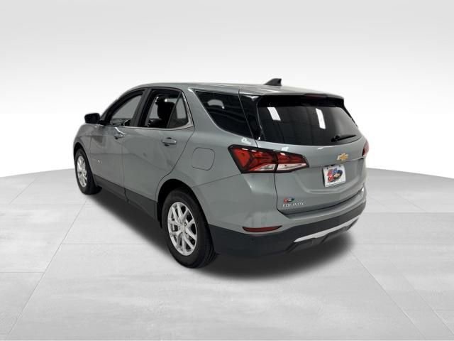 Used 2024 Chevrolet Equinox LT FWD image 3