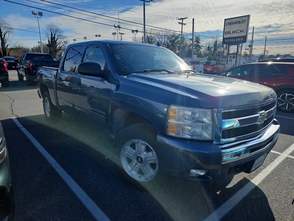 Used 2011 Chevrolet Silverado 1500 LT w/ All-Star Edition image 4