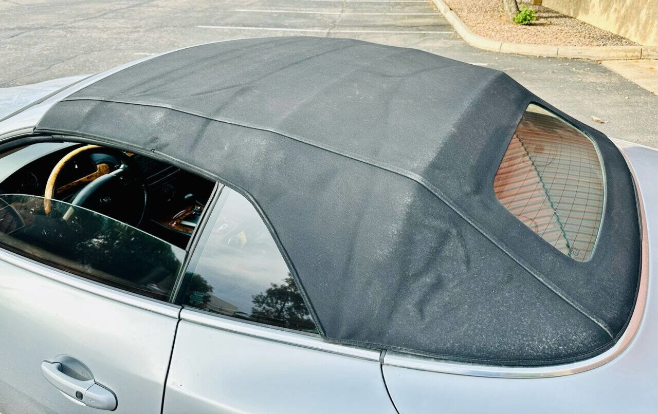 Used 2007 Jaguar XK Convertible image 13