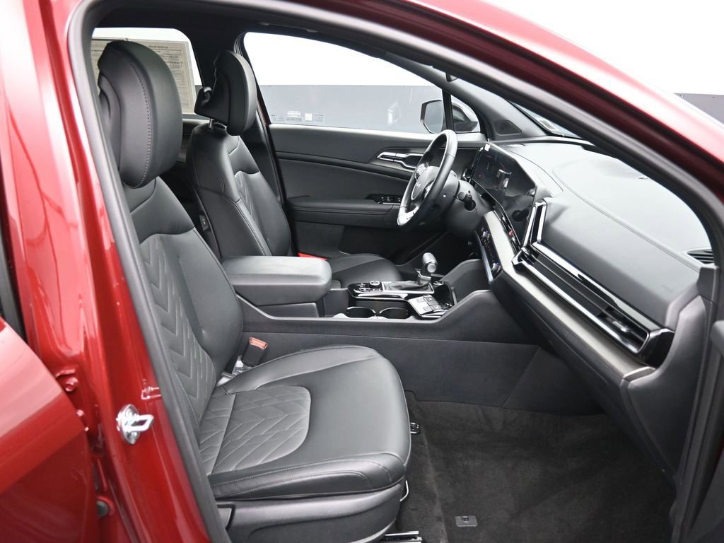 Used 2025 Kia Sportage X-Line w/ Premium Package image 26
