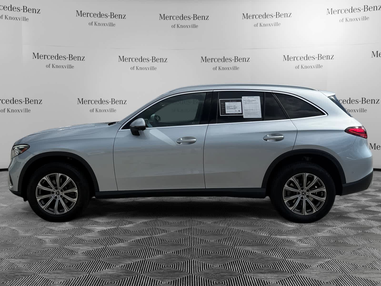 Certified 2023 Mercedes-Benz GLC 300 4MATIC image 7
