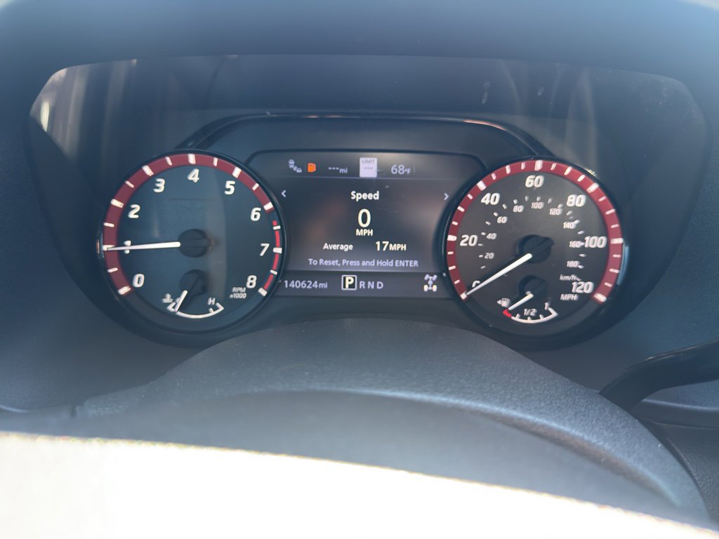 Used 2020 Nissan Titan PRO-4X w/ Pro-4x Convenience Package image 14