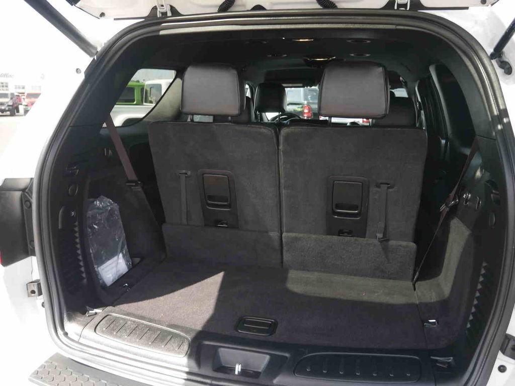Used 2025 Dodge Durango GT w/ Blacktop Package AWD/4WD image 9