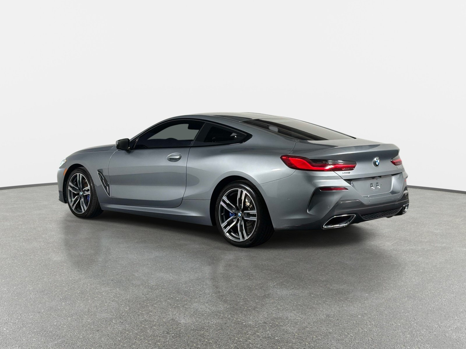 Used 2025 BMW 840i xDrive Coupe w/ Driving Assistance Package AWD/4WD image 4